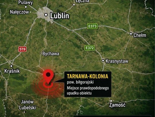 W Tarnawie-Kolonii w powiecie biłgorajskim, służby odnalazły prawdopodobne miejsce upadku niezidentyfikowanego obiektu.