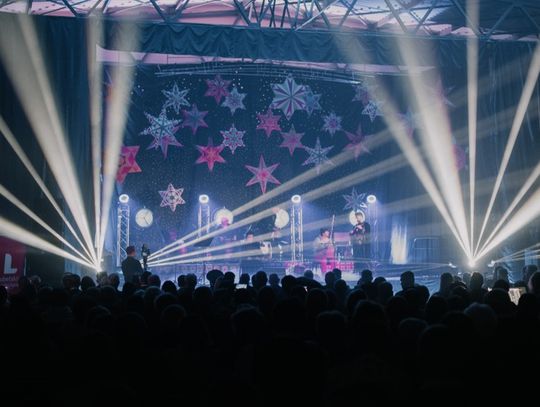 Beata Bednarz, Mietek Szcześniak i Gospel Rain zagrają podczas Koncertu Noworocznego w CK w Siennicy Różanej