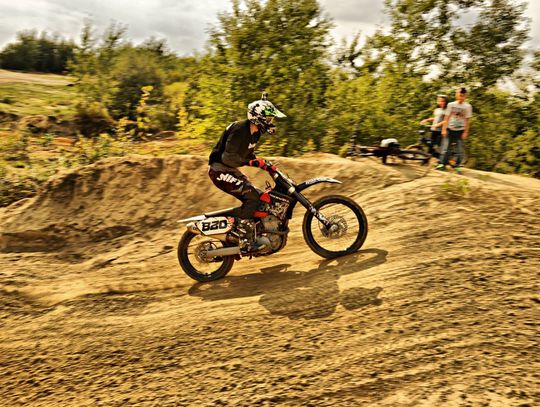 Będą się ścigać na dwóch kołach