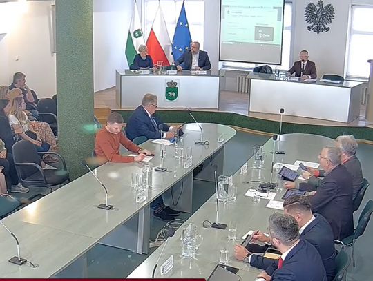 Chełm. Bez konkretów, bez decyzji. Radni odkładają debatę o finansowaniu niepublicznych szkół