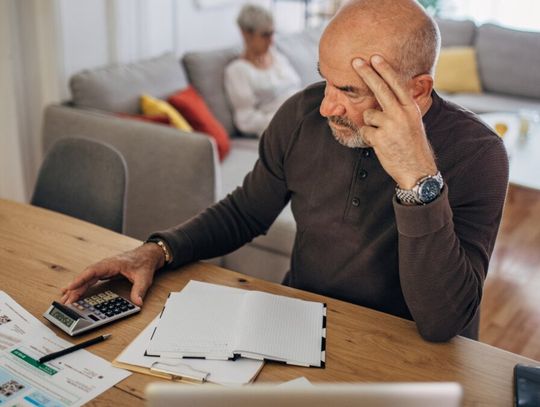 Blisko co drugi Polak wciąż nie rozliczył PIT. Tak tracą szansę na szybki zwrot nadpłaty