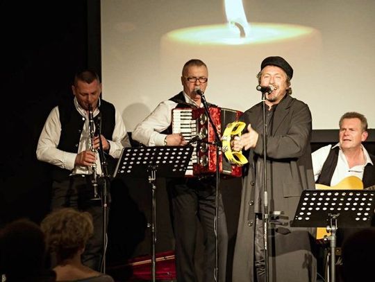 Cały świat to jeden wielki Chełm