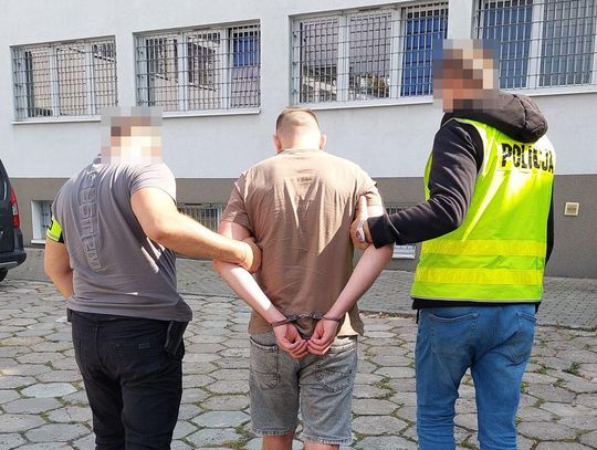 Chełm. 29-latek sprzedawał fikcyjne meble. Grozi mu 8 lat więzienia