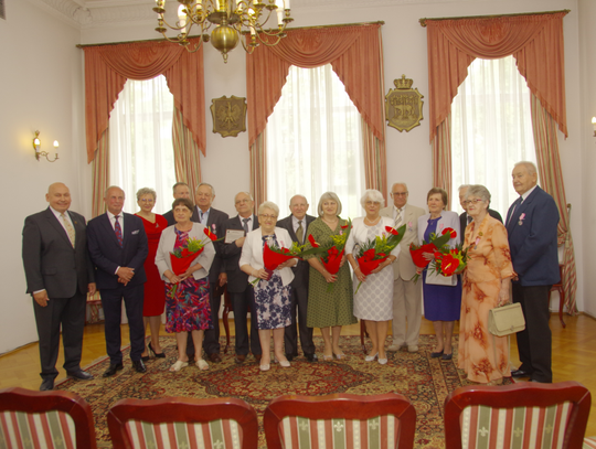 Chełm. 50 lat temu powiedzieli sobie TAK! Dziś zostali odznaczeni [ZDJĘCIA]