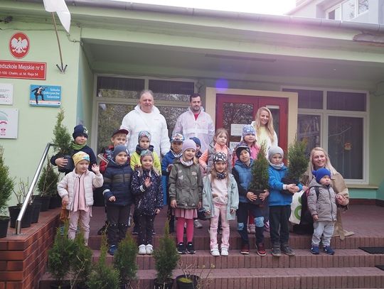 Chełm: Akcja "Odpad zdasz, drzewko masz!" EMKI S.A. w naszym mieście [ZDJĘCIA]