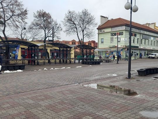 Chełm: Aleja gwiazd i plaża na deptaku muszą poczekać...