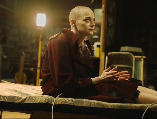 "Bugonia" (2025), reż. Yórgos Lánthimos, dystrybucja United International Pictures Sp z o.o.