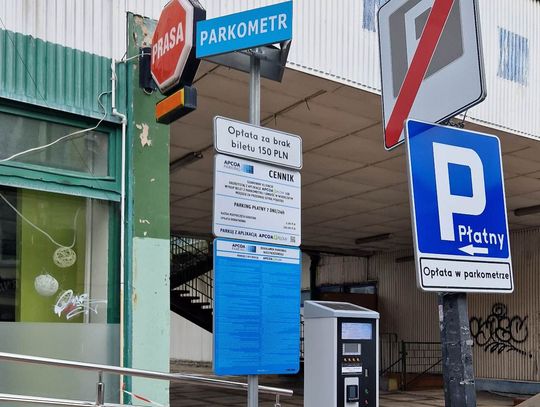 Chełm: Czy płatne strefy parkowania to dobre rozwiązanie? - zdania chełmian są podzielone