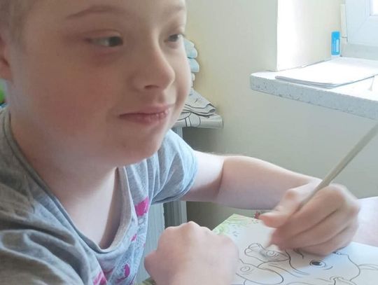 Chełm. Dzielna Julka walczy z białaczką. Pomóżmy jej wygrać tę trudną bitwę