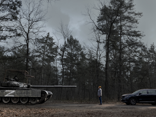 Chełm. "Ludzie" w objęciach DKF "Rewers"