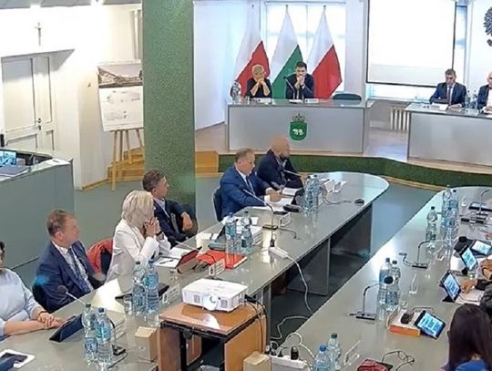 Chełm: Ciepło drogie, ale na sesji gorąco...