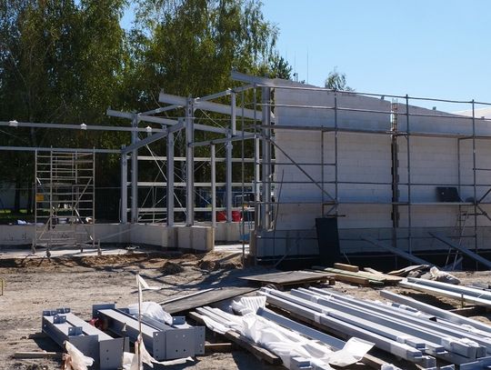 Chełm: Nowy PSZOK nabiera kształtów. Stoją już szkielety hal