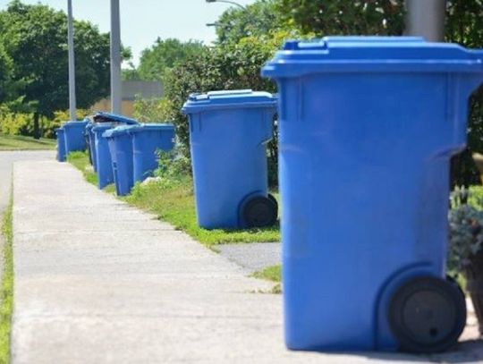 Chełm: Od jutra można odebrać niebieskie pojemniki na papier