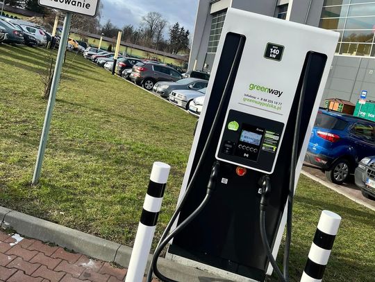 Chełm. Przed parkiem wodnym naładujesz elektryka. Wiemy, za ile