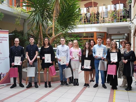 Chełm: Podsumowanie konkursu fotograficznego „Języki Obce Oknem na Świat” [ZDJĘCIA]