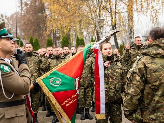 Chełm. Pogranicznicy ślubowali. Dostali też awanse i odznaczenia [ZDJĘCIA]