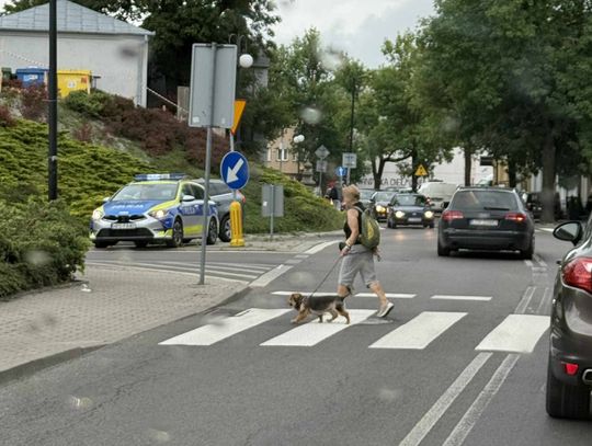 Chełm. Potrącenie dwójki dzieci na przejściu dla pieszych na Reformackiej