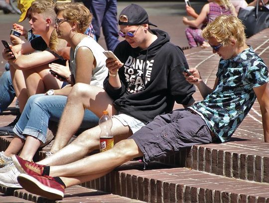 Chełm: Precz z komórkomanią!