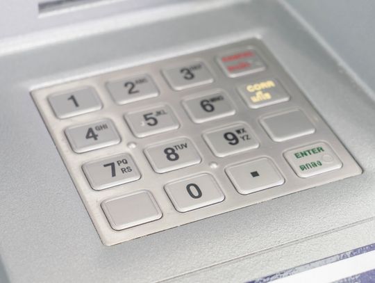 Chełm. Próba włamania do bankomatu przy ulicy Lwowskiej? Ktoś rozpylił gaz