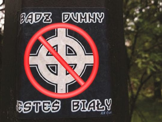 Chełm: Rasistowskie wlepki w mieście 