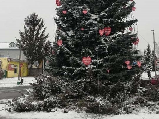 Chełm: Rondo WOŚP udekorowane