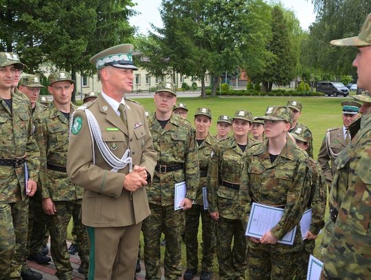 Chełm. Ślubowanie nowo przyjętych pograniczników i wręczenie medali [ZDJĘCIA]