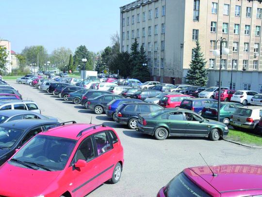 Chełm: Starostwo wybuduje parkingi Chełm: Starostwo wybuduje parkingi