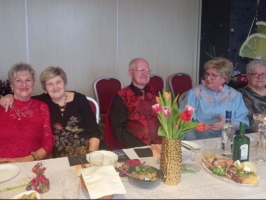 Chełm: Tak emeryci świętowali Dzień Kobiet w hotelu Kamena! [ZDJĘCIA +WIDEO]