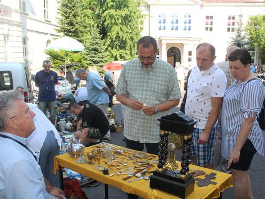 Chełm: Targi Staroci z dobrą frekwencją [VIDEO]