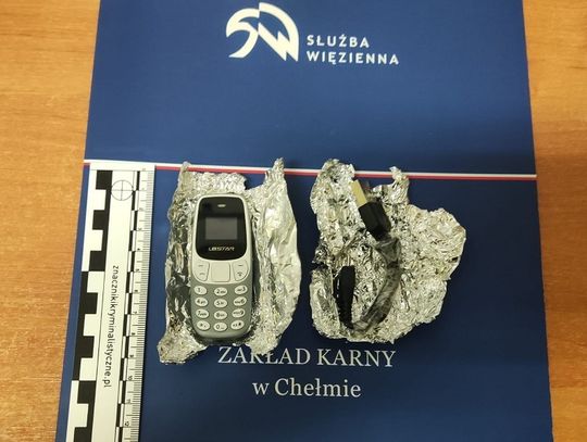 Chełm: Telefon w odtwarzaczu DVD - takie skarby w paczce dla osadzonego w ZK!