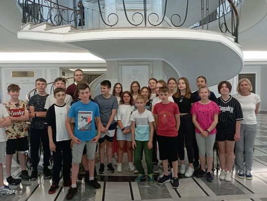 Chełm. Uczniowie ze Szkoły Podstawowej nr 4 odwiedzili Parlament