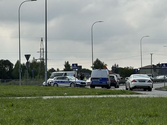 Chełm. Uwaga kierowcy! Wypadek na rondzie ZWiN! Są utrudnienia w ruchu!