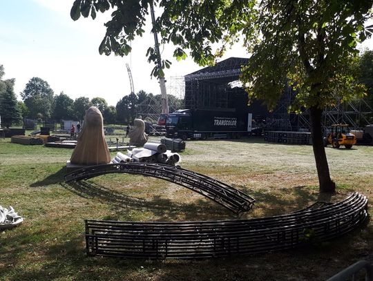 Chełm: Wakacyjna Trasa Dwójki! Rozkład jazdy autobusów i parkingi