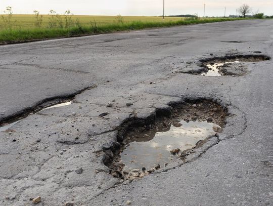 Chełm. Wjechałeś w dziurę? Należy Ci się odszkodowanie! Niektórzy już dostali...