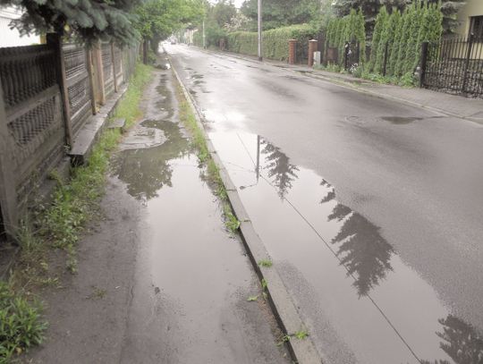 Chełm: Wyjątkowo mokry chodnik