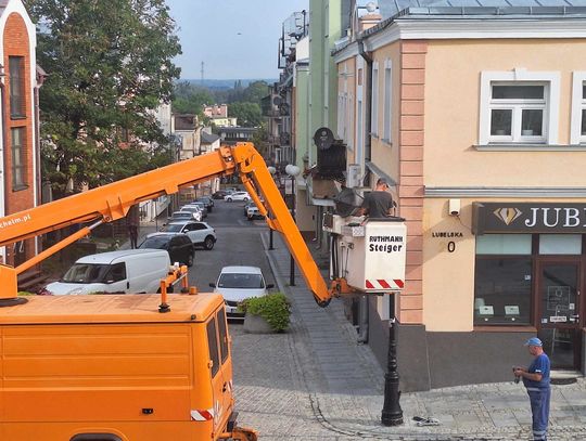 Chełm. Teraz zapadnie ciemność, ale... lada moment plac nabierze blasku!