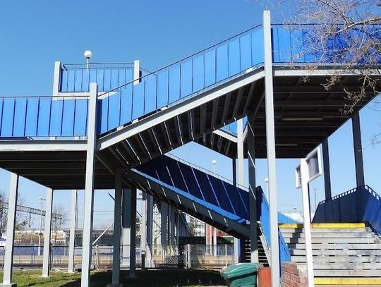 Chełm: Kładka nieprzyjazna niepełnosprawnym