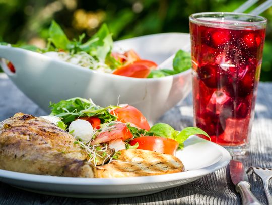 Co oferuje catering dietetyczny TIM Catering?