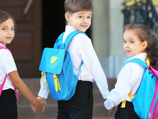 Czas na wyprawkę szkolną. Nie wszystkie dzieci dostaną pieniądze