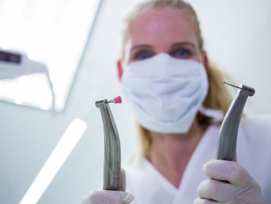 W województwie lubelskim z bezpłatnej opieki stomatologicznej może skorzystać każdy, kto ma prawo do świadczeń zdrowotnych.