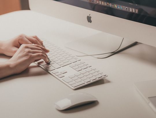 Dlaczego firmy tak chętnie korzystają z produktów Apple?