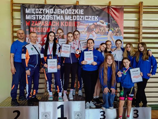 Drużyna na złoto! Sukces zapaśniczek Cementu Gryfa Chełm