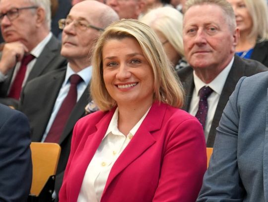 Chełm. Dziury, ciemność i zaniedbane drzewa – radna interweniuje