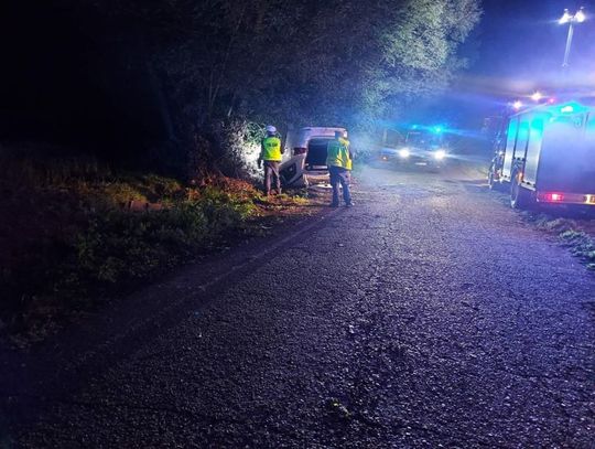 KRAJ. Egzekucja na drodze. Wypadek, dachowanie, strzały