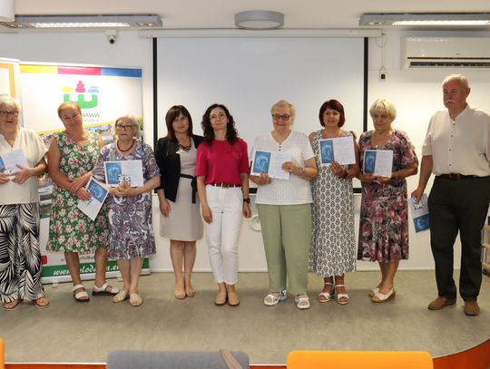 25 czerwca w sali konferencyjnej Miejskiej Biblioteki Publicznej we Włodawie odbył się uroczysty finał XXI Konkursu Czytelniczego Uniwersytetu Trzeciego Wieku.