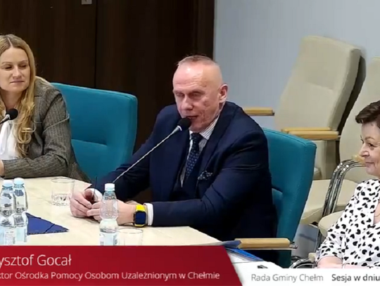 Jak co roku władze gminy przeznaczyły pewną kwotę na realizację zadań, jakie świadczy dla mieszkańców miasta i całego regionu Ośrodek Pomocy Osobom Uzależnionym w Chełmie. Dyrektor placówki Krzysztof Gocał, który wziął udział w ostatnich obradach rady gminy, wyjaśnił, z jakimi wyzwaniami się mierzy