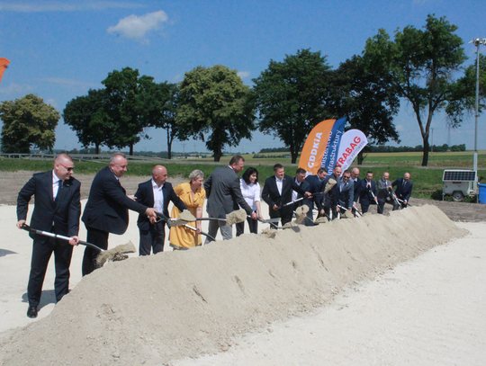 Gm. Chełm. Wbili "pierwszą łopatę". Budowa północnej obwodnicy stała się faktem