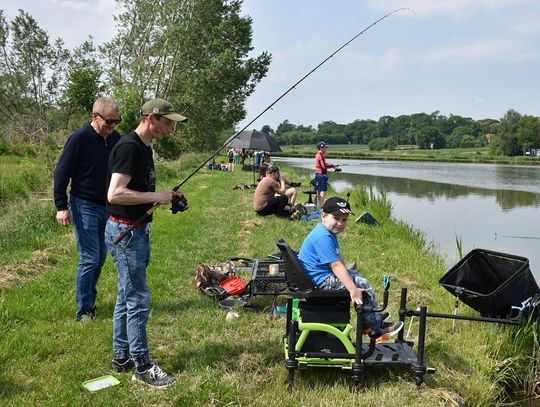 Gm. Fajsławice. Dzień Dziecka z wędką w dłoni