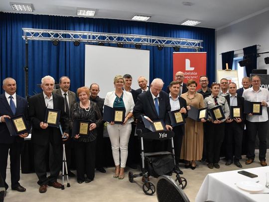 Gm. Fajsławice. Jubileusz 35-lecia działalności Towarzystwa Przyjaciół Fajsławic. Zobaczcie zdjęcia