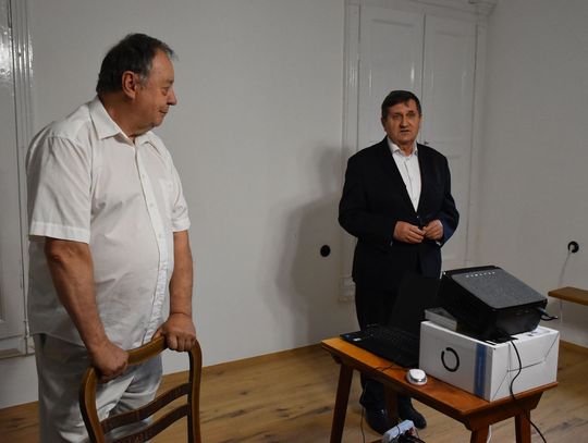 Gm. Fajsławice. Spotkanie z historią i lokalnym dziedzictwem. Promocja książki Janusza Szwajewskiego [GALERIA ZDJĘĆ]
